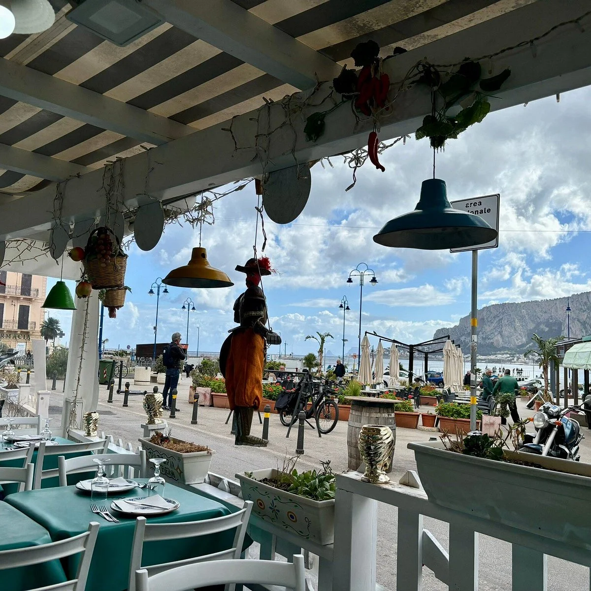 Terrasse ouverte sur Mondello